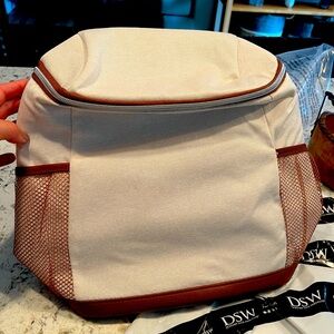 NEW DSW Backpack Cooler